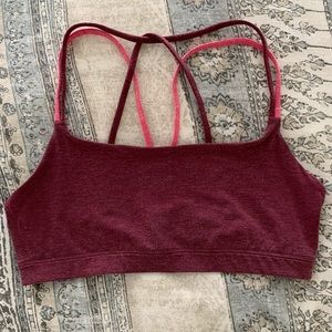 GapFit Bra Magenta + Pink